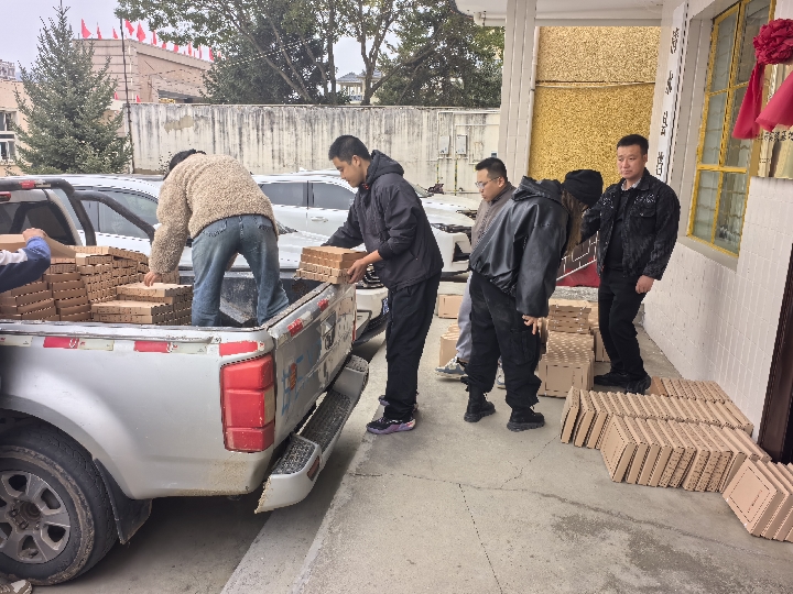 图片1_副本.jpg 图片1_副本.jpg